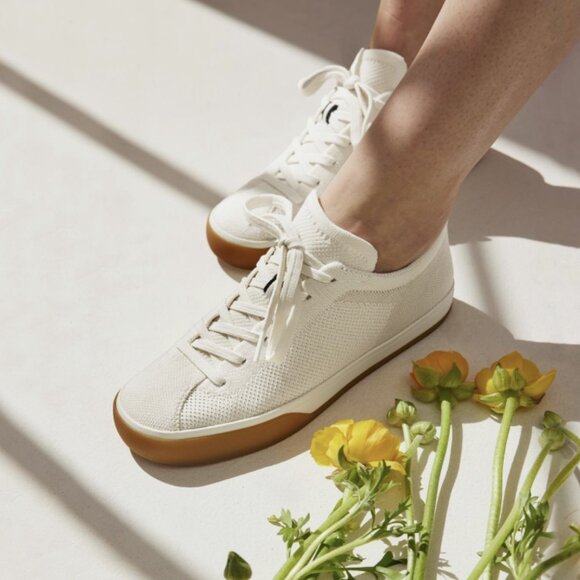 Rothys The Lace Up Sneaker Blonde Size 8 - Picture 1 of 12